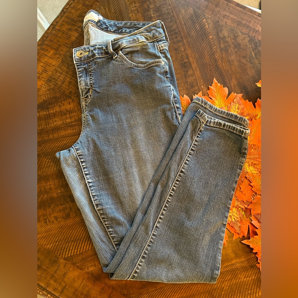 Torrid Boyfriend Straight 16L